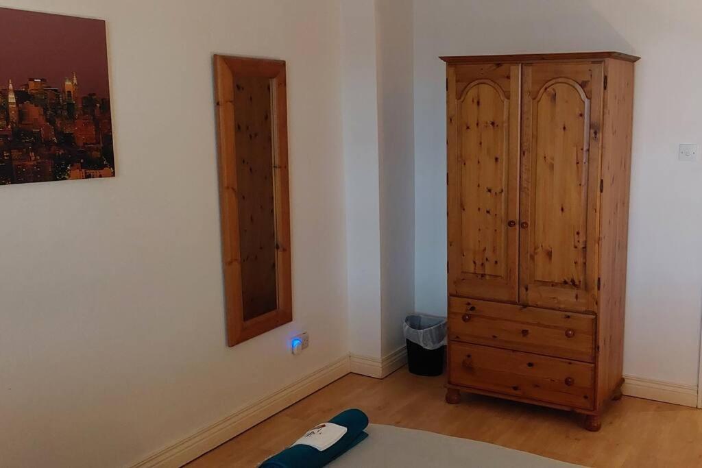 The Lighthouse Loft Apartment Whitehead ภายนอก รูปภาพ